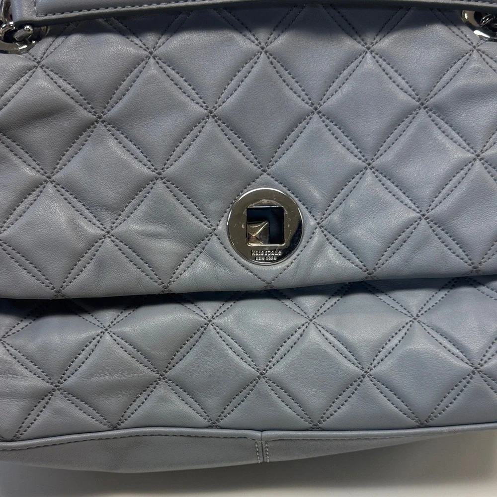 Kate Spade Quilted Gray Shoulder Bag with Chain Strap